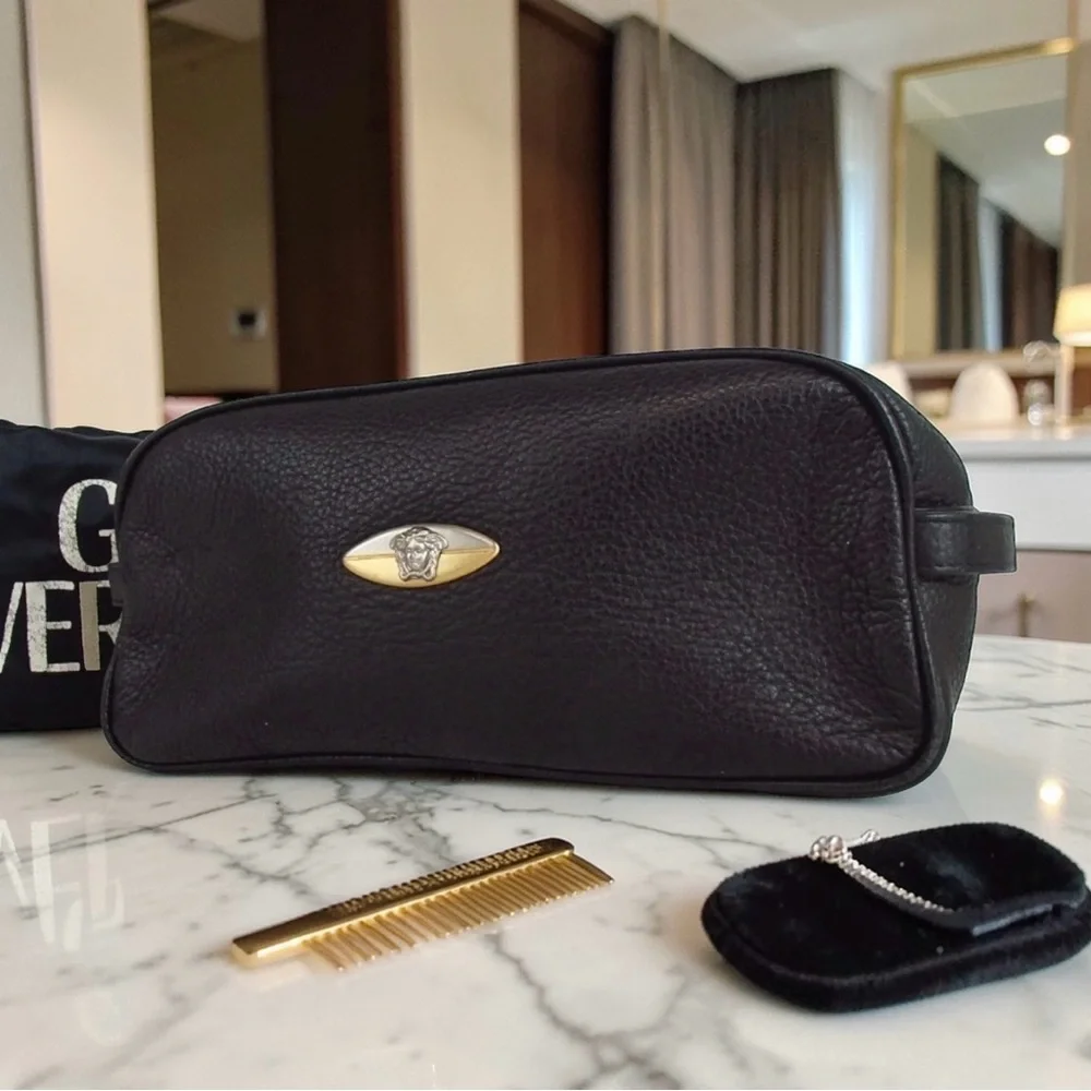 Gianni Versace Medusa Head Leather Toiletry Bag 🤩🔥